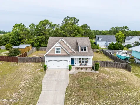116 Dogwood Lane Hampstead NC 28443
