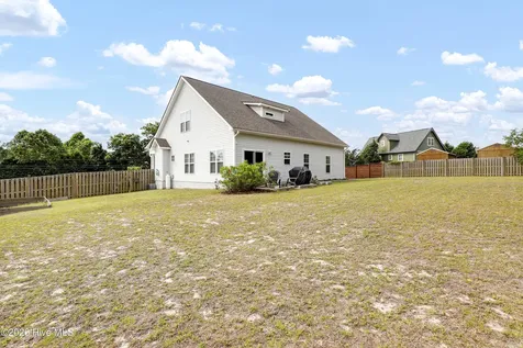 116 Dogwood Lane Hampstead NC 28443