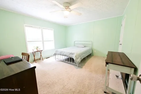 360 Mills Court Jacksonville NC 28540