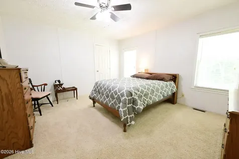 360 Mills Court Jacksonville NC 28540