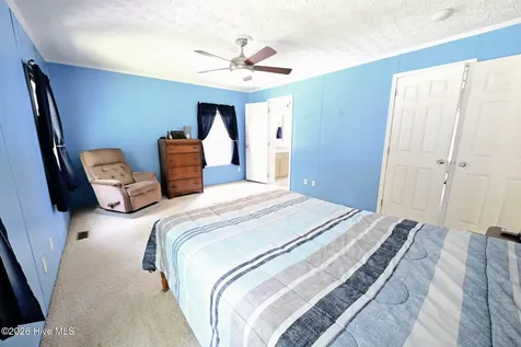 360 Mills Court Jacksonville NC 28540