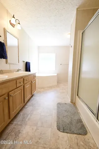 360 Mills Court Jacksonville NC 28540