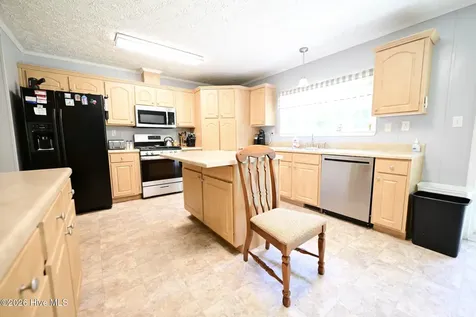 360 Mills Court Jacksonville NC 28540