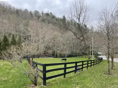 41 Mystic Ridge Way W Topton NC 28781