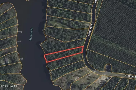 87 Bailey Pointe Drive Belhaven NC 27810