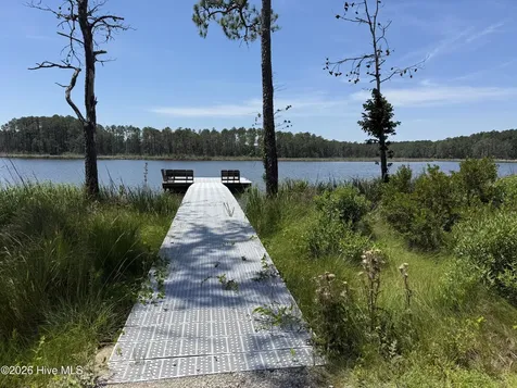 87 Bailey Pointe Drive Belhaven NC 27810