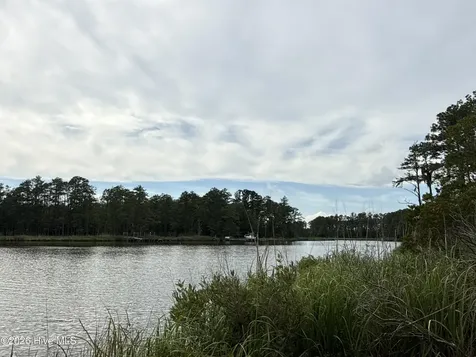 87 Bailey Pointe Drive Belhaven NC 27810
