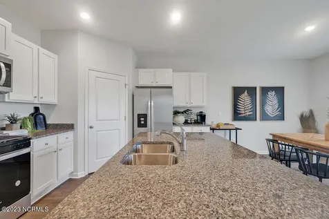 4335 Coralbead Lane Leland NC 28451