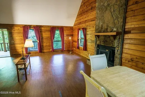 147 Holly Ridge Lane Murphy NC 28906