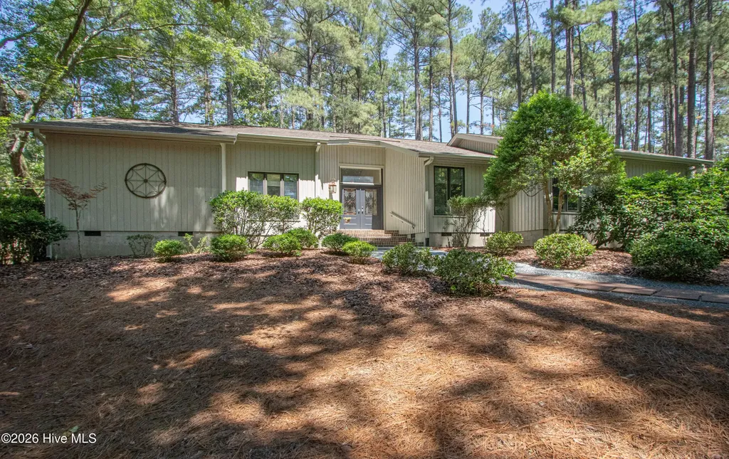 12 Whithorn Court Pinehurst NC 28374