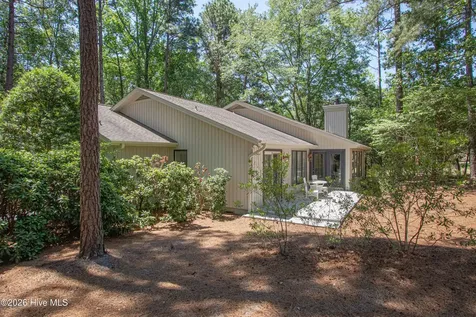 12 Whithorn Court Pinehurst NC 28374