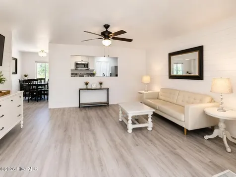 1341 Forest Lake Drive Southport NC 28461