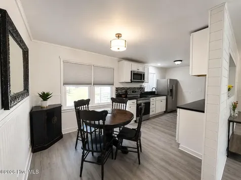 1341 Forest Lake Drive Southport NC 28461