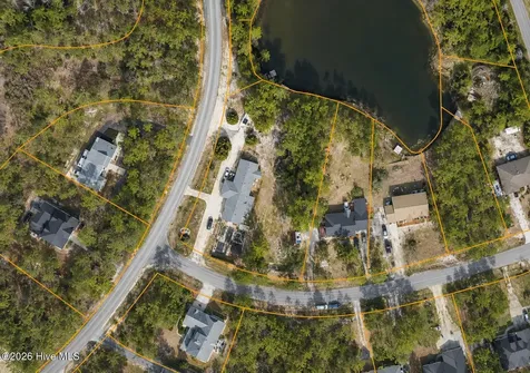 1341 Forest Lake Drive Southport NC 28461