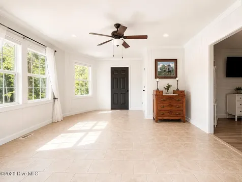 1341 Forest Lake Drive Southport NC 28461