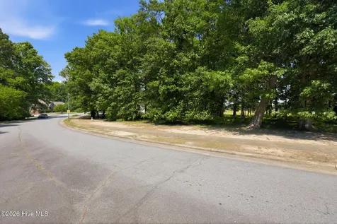 4425 Oaksong Drive Greenville NC 27834