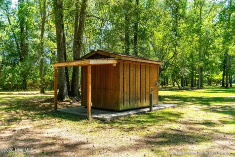 1535 Mclawhorn Farm Road Greenville NC 27858