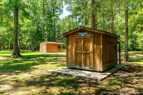 1535 Mclawhorn Farm Road Greenville NC 27858