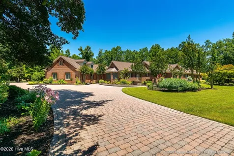 1535 Mclawhorn Farm Road Greenville NC 27858