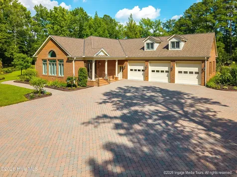 1535 Mclawhorn Farm Road Greenville NC 27858