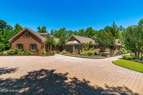 1535 Mclawhorn Farm Road Greenville NC 27858
