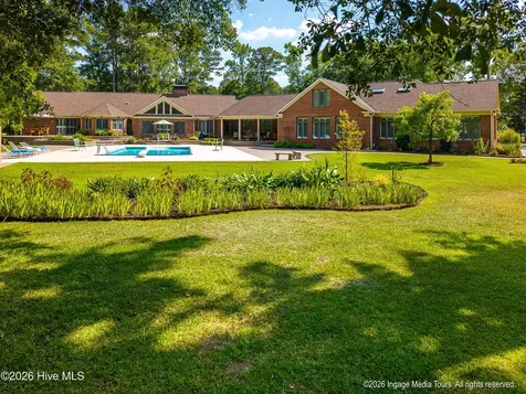 1535 Mclawhorn Farm Road Greenville NC 27858