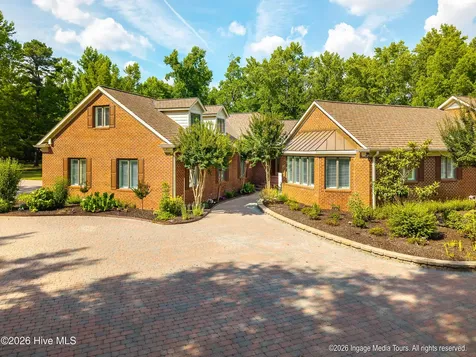 1535 Mclawhorn Farm Road Greenville NC 27858