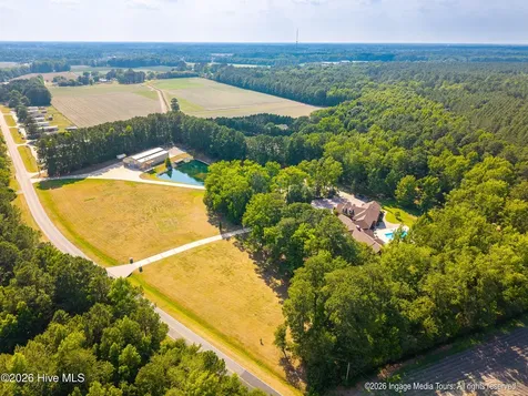 1535 Mclawhorn Farm Road Greenville NC 27858