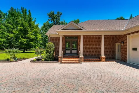 1535 Mclawhorn Farm Road Greenville NC 27858