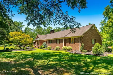 1535 Mclawhorn Farm Road Greenville NC 27858