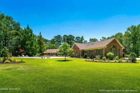 1535 Mclawhorn Farm Road Greenville NC 27858
