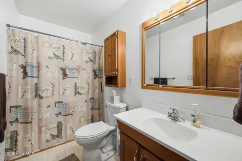 1556 Farrow Fork Road Engelhard NC 27824