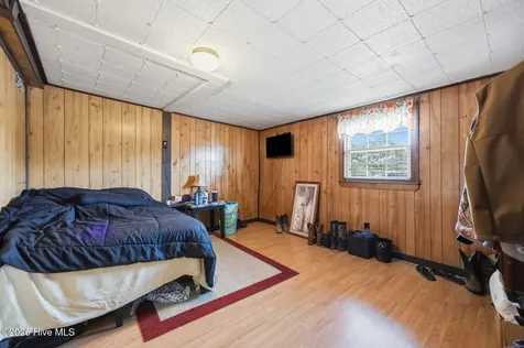 1556 Farrow Fork Road Engelhard NC 27824