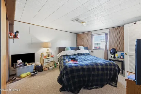 1556 Farrow Fork Road Engelhard NC 27824
