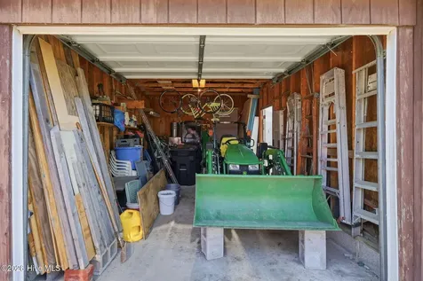 1556 Farrow Fork Road Engelhard NC 27824