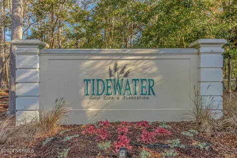 1668 Harbor Drive North Myrtle Beach SC 29582