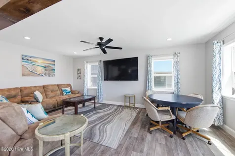 7024 S Virginia Dare Trail Nags Head NC 27959
