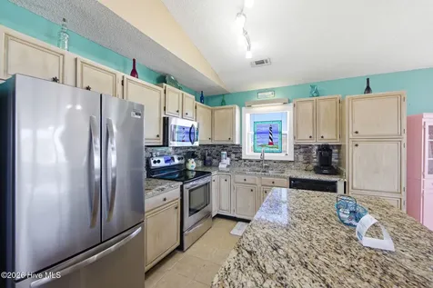 7024 S Virginia Dare Trail Nags Head NC 27959