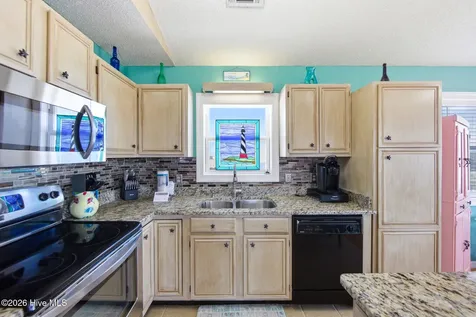 7024 S Virginia Dare Trail Nags Head NC 27959