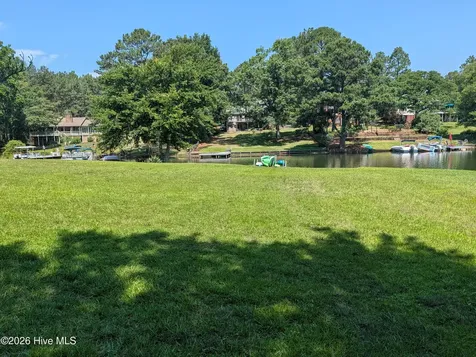 138 Overlook Drive Seven Lakes NC 27376