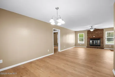 1388 Halltown Road Jacksonville NC 28546