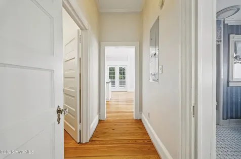 102 W Gale Street Edenton NC 27932