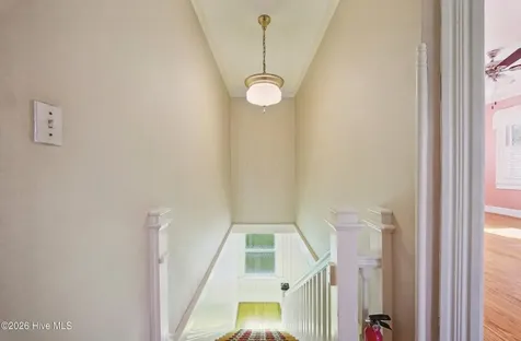 102 W Gale Street Edenton NC 27932