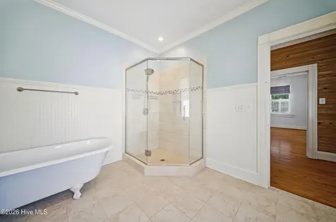 102 W Gale Street Edenton NC 27932