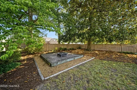 102 W Gale Street Edenton NC 27932