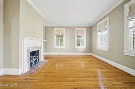 102 W Gale Street Edenton NC 27932