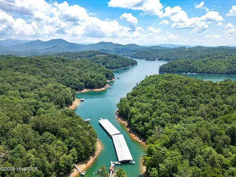 400 Harbor Cove Lane Murphy NC 28906