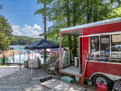 400 Harbor Cove Lane Murphy NC 28906