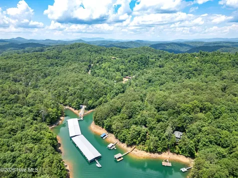 400 Harbor Cove Lane Murphy NC 28906