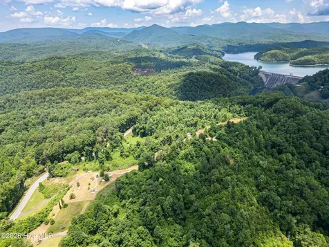 400 Harbor Cove Lane Murphy NC 28906